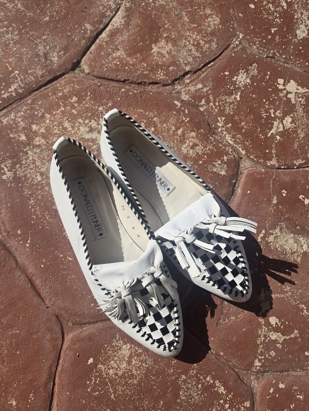 Vintage Donald J Pliner White Leather Woven Checkered Fringe Tassel Loafers 8M